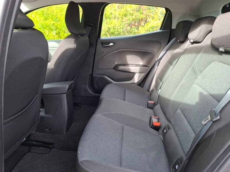 Used Renault Clio 2022 for sale - 76465045: Photo 6