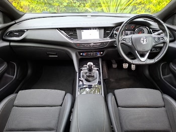 Used Vauxhall Insignia 2019 for sale - 76116452: Photo