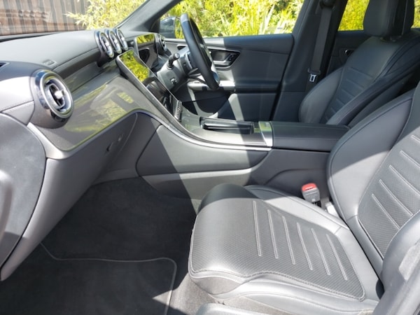 Used Mercedes-Benz GLC 2024 for sale - 75357507: Photo 5