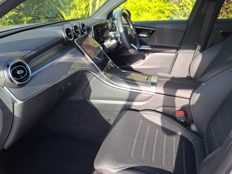 Used Mercedes-Benz GLC 2023 for sale - 76301800: Photo 5