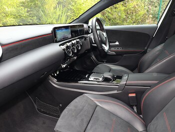 Used Mercedes-Benz A-Class 2019 for sale - 76199191: Photo 2