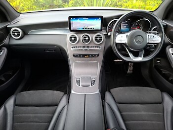 Used Mercedes-Benz GLC 2019 for sale - 76465023: Photo