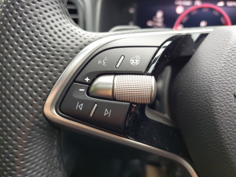 Used Skoda Karoq 2024 for sale - 75989657: Photo 16