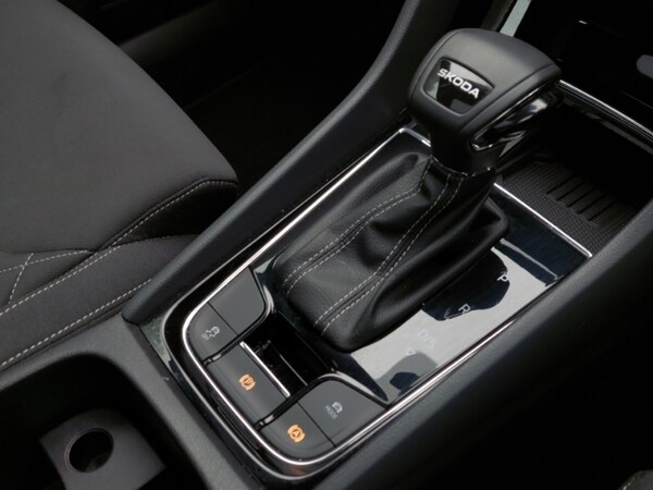 Used Skoda Karoq 2024 for sale - 75989657: Photo 19