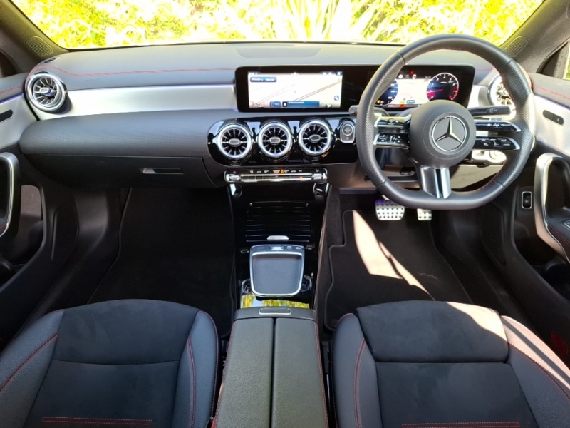 Used Mercedes-Benz CLA 2025 for sale - 76321274: Photo 2