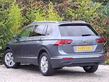 Used Volkswagen Tiguan Allspace 2025 for sale - 76179250: Photo 3