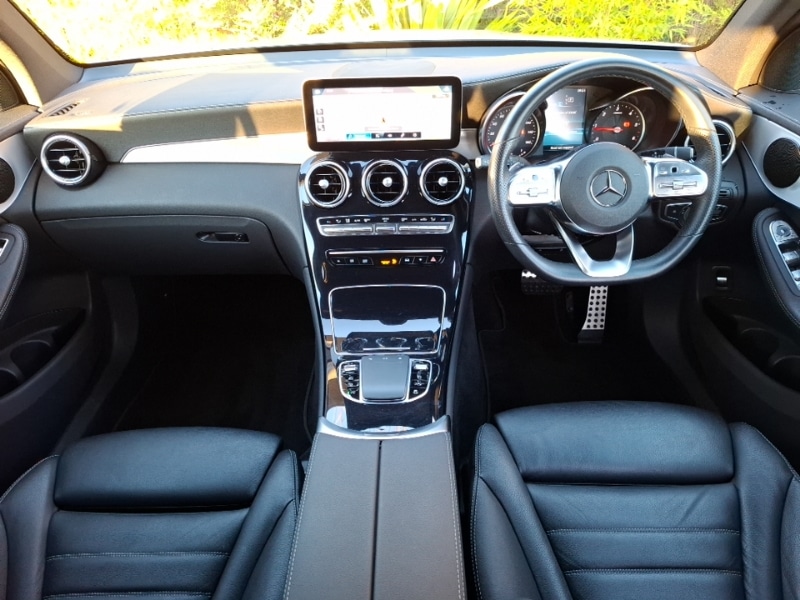 Used Mercedes-Benz GLC 2022 for sale - 77112050: Photo 2