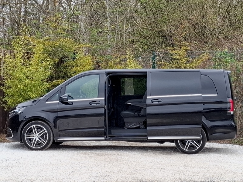 Used Mercedes-Benz V-Class 2025 for sale - 78178705: Photo 4