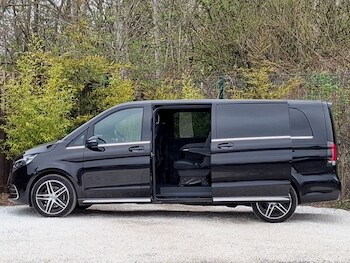 Used Mercedes-Benz V-Class 2025 for sale - 78178705: Photo