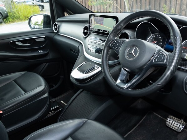 Used Mercedes-Benz V-Class 2024 for sale - 76195821: Photo 10