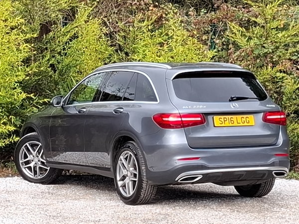 Used Mercedes-Benz GLC 2016 for sale - 76275621: Photo 3