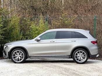 Used Mercedes-Benz GLC 2022 for sale - 77663941: Photo