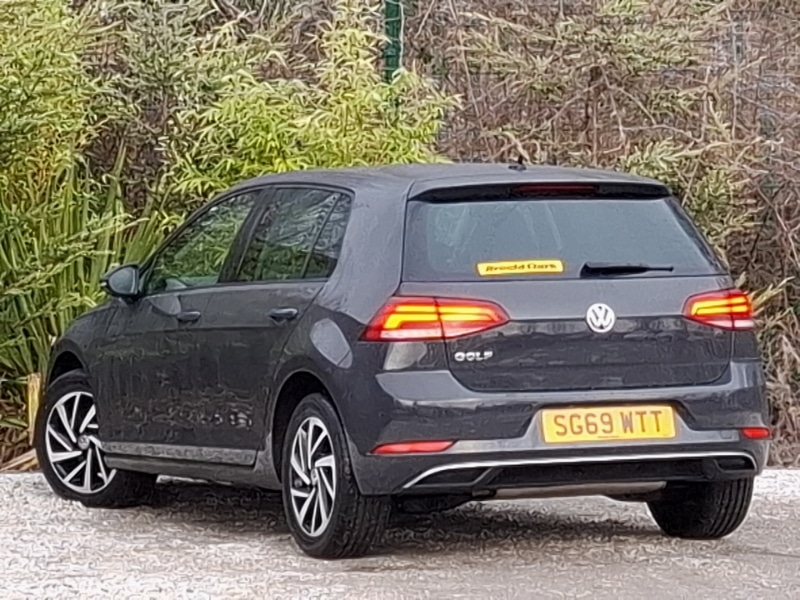 Used Volkswagen Golf 2019 for sale - 77223415: Photo 3