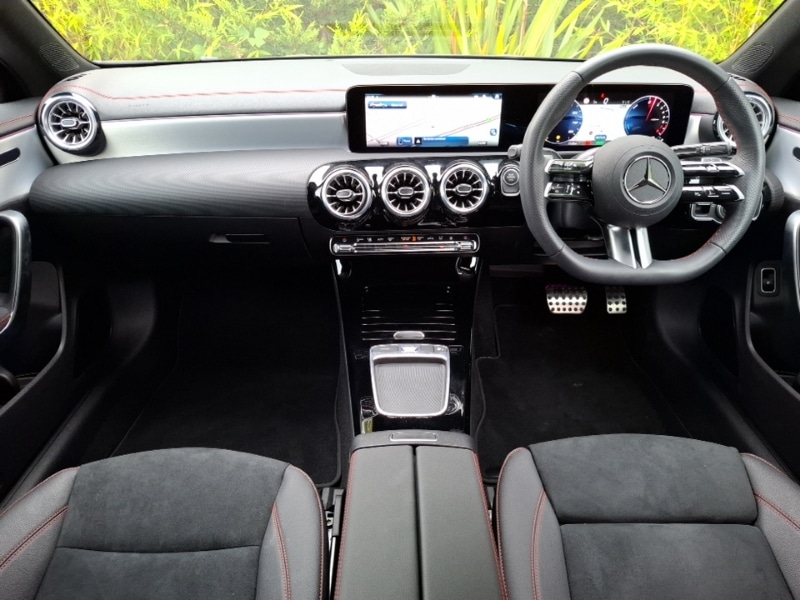 Used Mercedes-Benz CLA 2024 for sale - 76880174: Photo 2