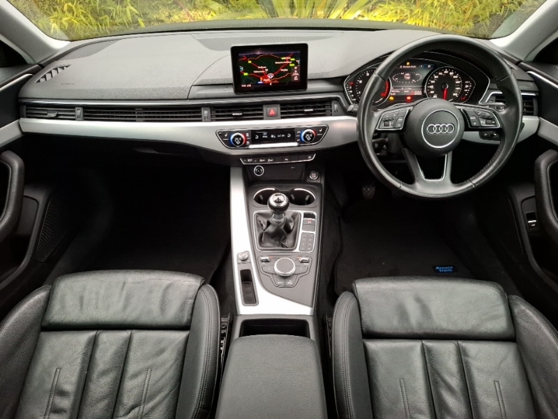 Used Audi A4 2018 for sale - 77448770: Photo 2