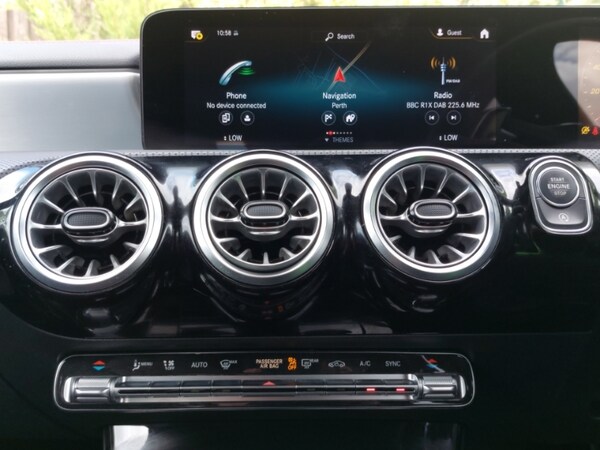 Used Mercedes-Benz CLA 2023 for sale - 75652220: Photo 17