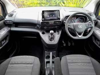 Used Vauxhall Combo Life 2019 for sale - 78490066: Photo