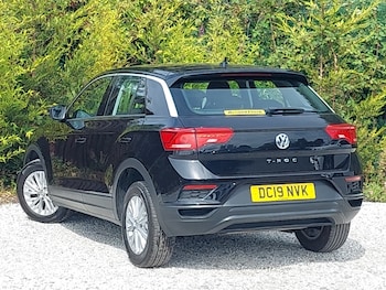 Used Volkswagen T-Roc 2019 for sale - 75550921: Photo