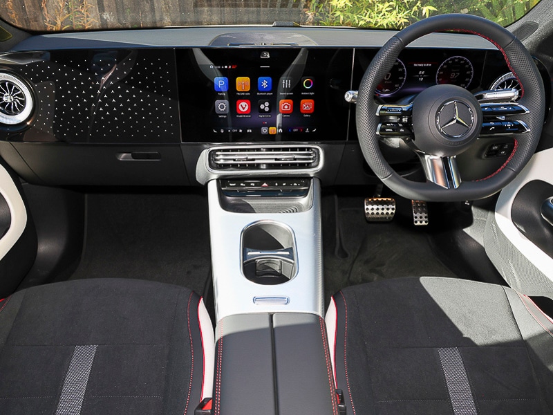 Used Mercedes-Benz CLA 2025 for sale - 76656638: Photo 2