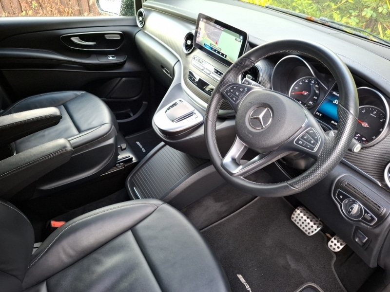 Used Mercedes-Benz V-Class 2024 for sale - 76493261: Photo 10