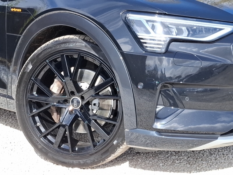 Used Audi e-tron 2020 for sale - 78071292: Photo 9