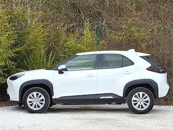 Used Toyota Yaris Cross 2023 for sale - 78079760: Photo