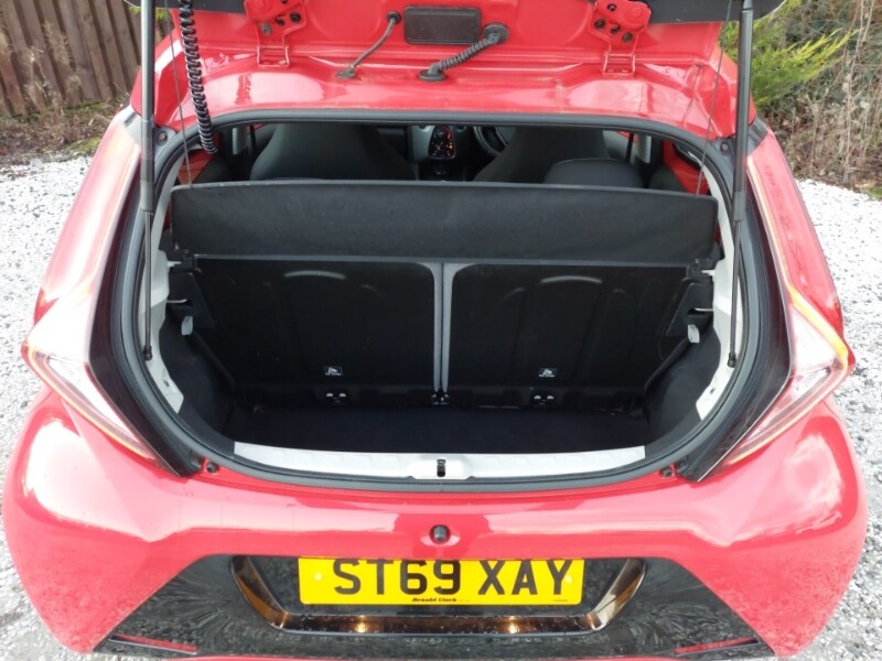 Used Toyota AYGO 2019 for sale - 77183824: Photo 8