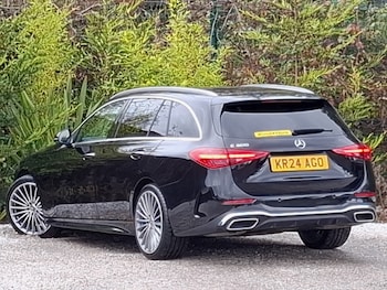 Used Mercedes-Benz C Class 2024 for sale - 76427389: Photo