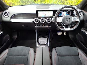 Used Mercedes-Benz GLB 2022 for sale - 76301784: Photo
