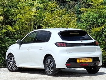 Used Peugeot 208 2021 for sale - 78963053: Photo