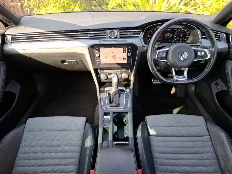 Used Volkswagen Passat 2018 for sale - 77964155: Photo 2