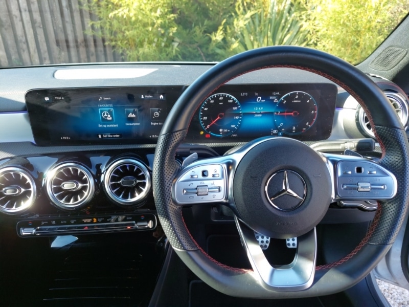 Used Mercedes-Benz CLA 2023 for sale - 77596765: Photo 2