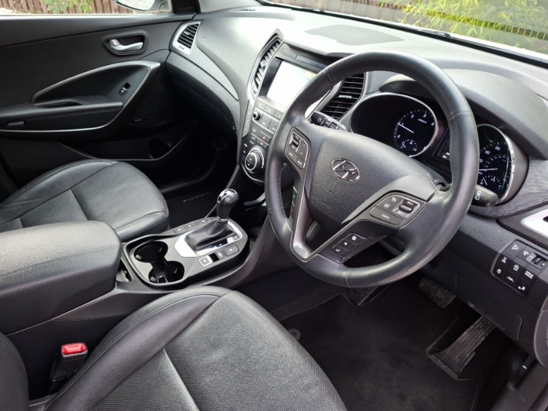 Used Hyundai Santa Fe 2017 for sale - 77908322: Photo 10