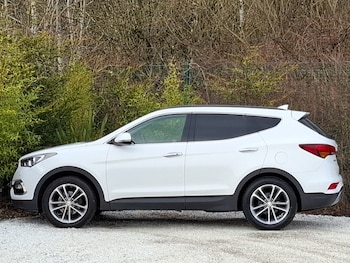 Used Hyundai Santa Fe 2017 for sale - 77908322: Photo