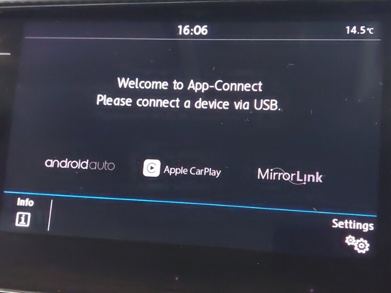 Used Volkswagen T-Cross 2020 for sale - 76721524: Photo 11