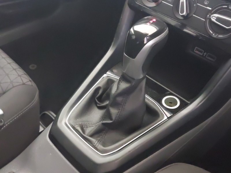 Used Volkswagen T-Cross 2020 for sale - 76721524: Photo 15