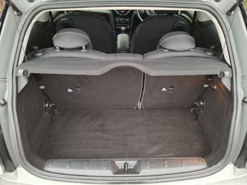 Used MINI Hatch 2019 for sale - 76834465: Photo 8