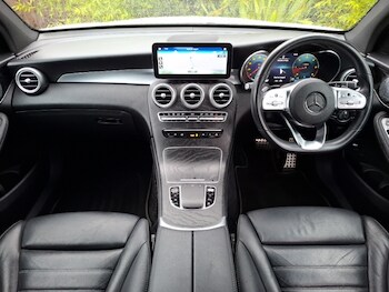 Used Mercedes-Benz GLC 2019 for sale - 77988186: Photo