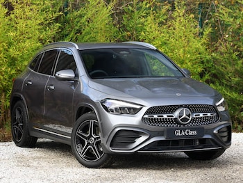 Mercedes-Benz - GLA