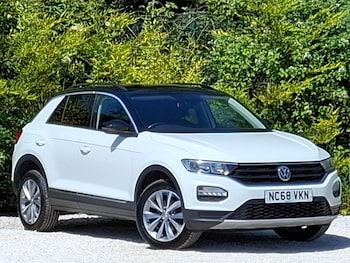 Used Volkswagen T-Roc 2019 for sale - 79006595: Photo