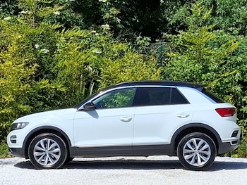 Used Volkswagen T-Roc 2019 for sale - 79006595: Photo