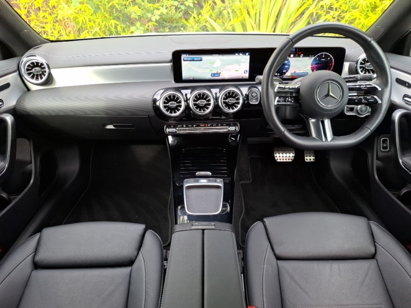 Used Mercedes-Benz CLA 2024 for sale - 76058975: Photo 2