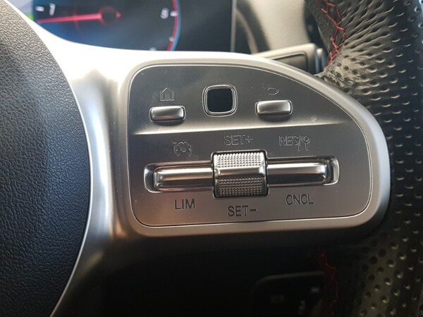 Used Mercedes-Benz GLB 2021 for sale - 75486278: Photo 16