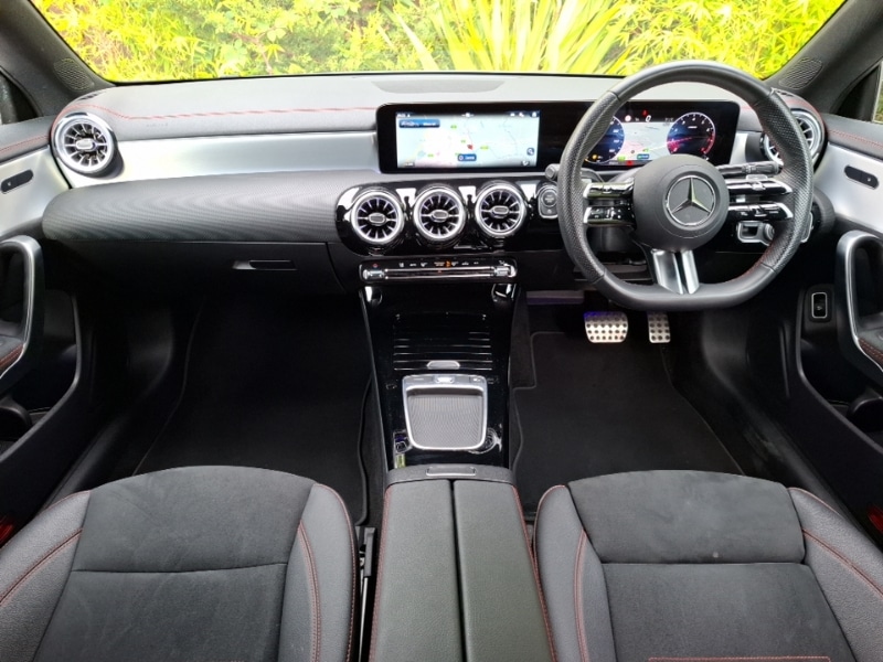 Used Mercedes-Benz CLA 2024 for sale - 76418815: Photo 2