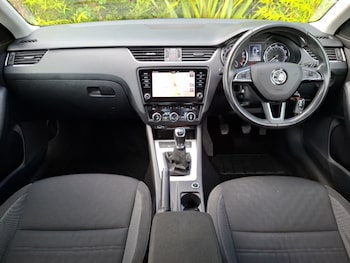 Used Skoda Octavia 2019 for sale - 75562225: Photo