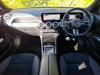 Used Mercedes-Benz GLB 2024 for sale - 76116514: Photo 2