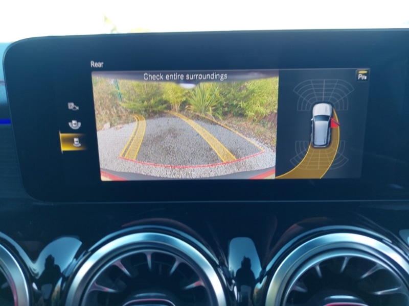 Used Mercedes-Benz EQB 2023 for sale - 76285766: Photo 12