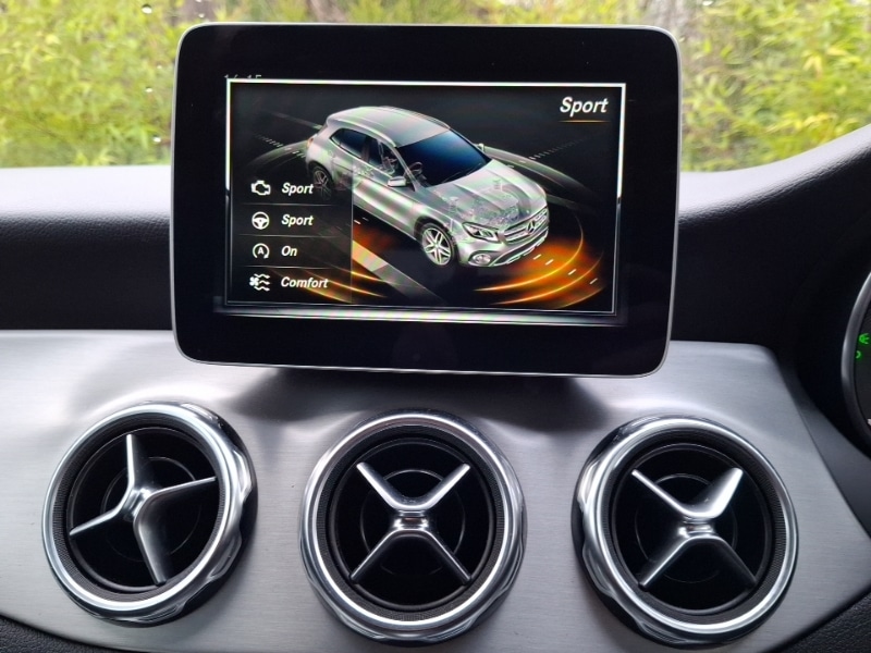 Used Mercedes-Benz GLA 2020 for sale - 77947813: Photo 17