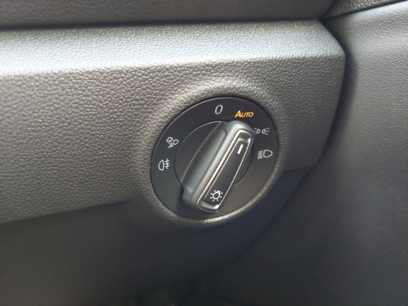 Used Volkswagen T-Roc 2022 for sale - 76427379: Photo 17