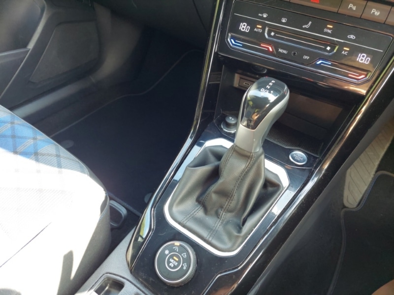 Used Volkswagen T-Roc 2022 for sale - 76427379: Photo 18